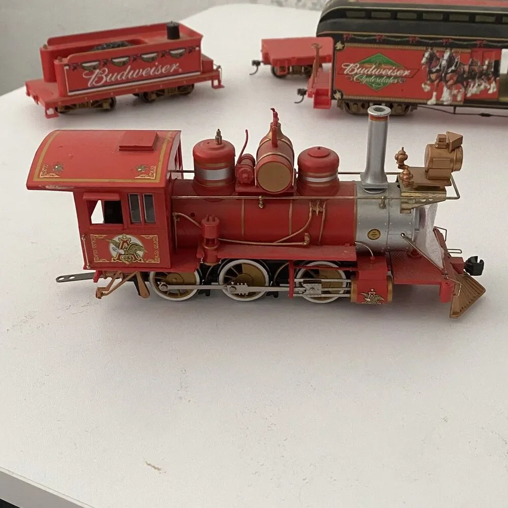 Hawthorne Village Budweiser Train Locomotive & Tender & Cars Holiday